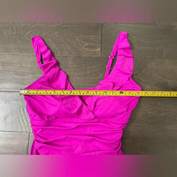 La Blanca Swim La Blanca Island Goddess Ruffle One Piece Swimsuit